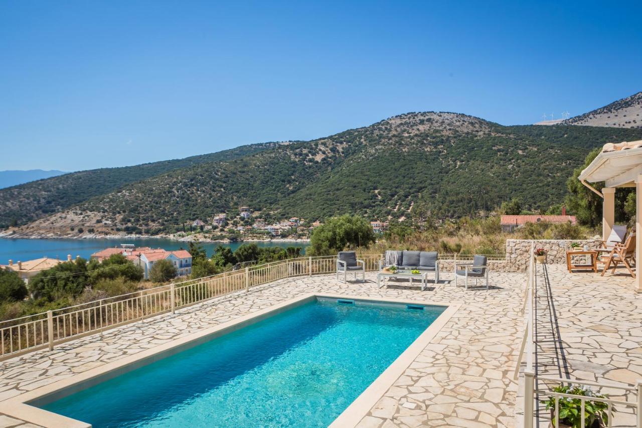 איה אפימיה Villa Irida מראה חיצוני תמונה