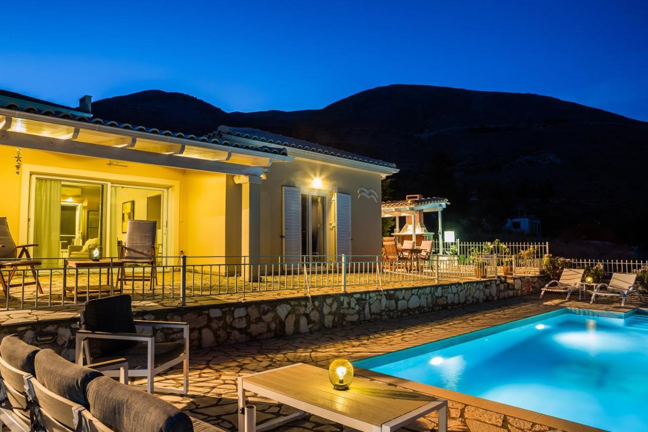 איה אפימיה Villa Irida מראה חיצוני תמונה
